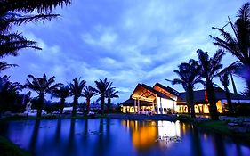 บียอนด์ รีสอร์ท เขาหลัก (SHA Extra Plus)